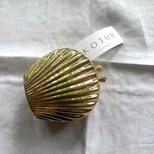 *NWT* KOTUR Gold Shell Clutch